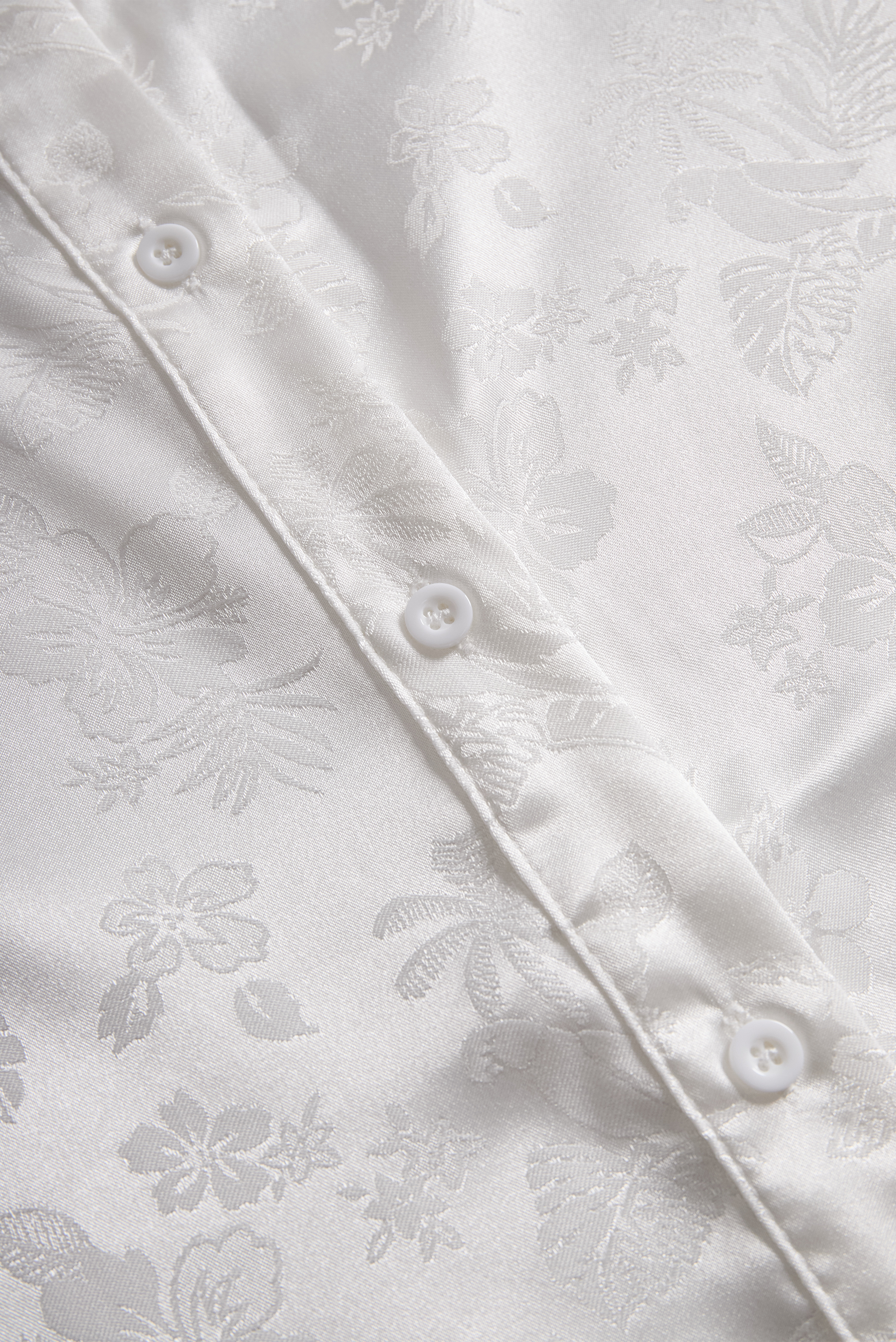 Elegant Ivory Satin Jacquard Shirt by Stylish Polish 